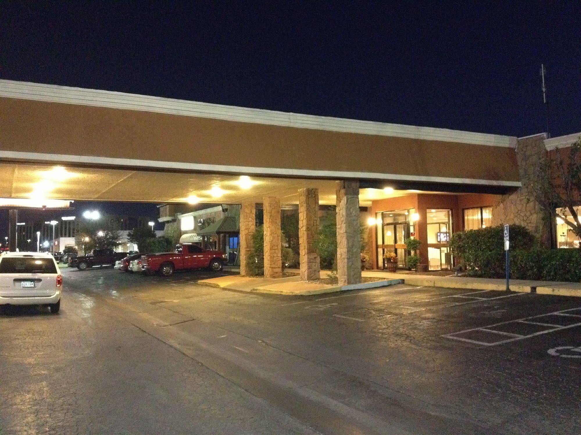 Hotel 34Fifty Abilene Exterior photo